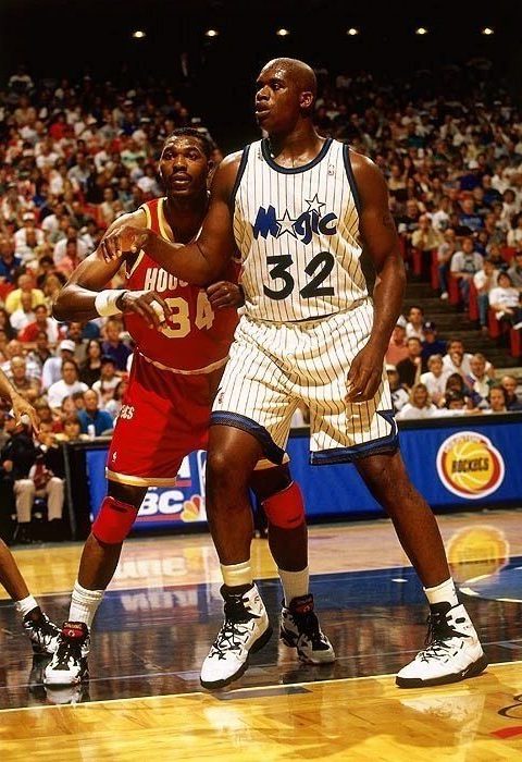 “1990s NBA Big Men: Akeem/Hakeem, Shaq and More” With Yannik Browne